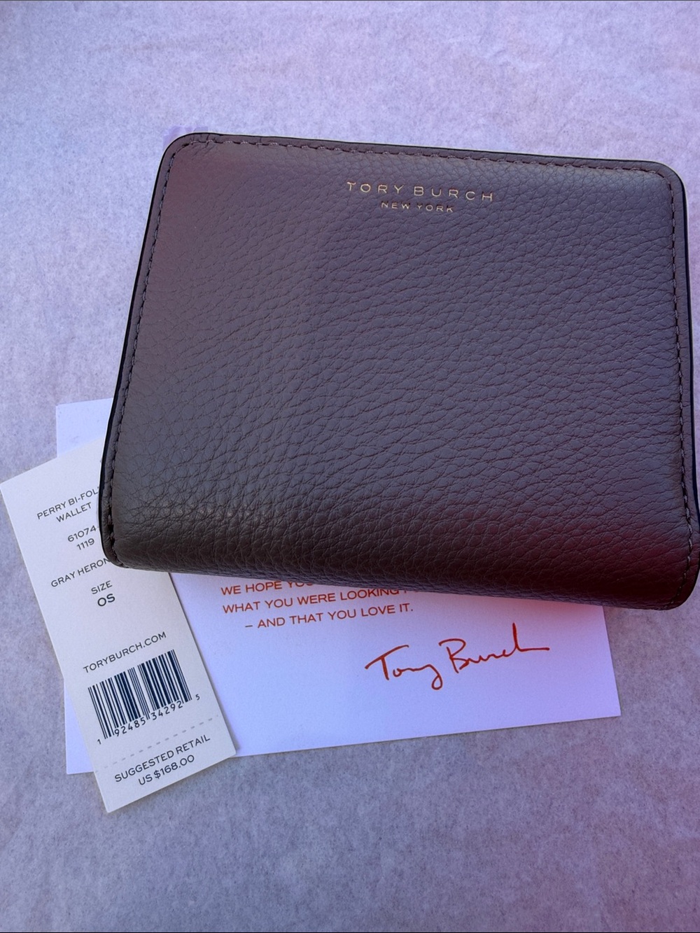 NWT Tory Burch Perry Pebbled Leather Bifold Wallet Gray Heron 61074⁠